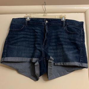 OLD NAVY Barely Worn High Rise Wow Denim Shorts - 22
